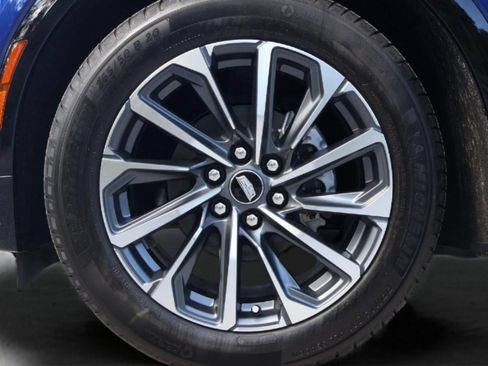 New 2026 Cadillac Lyriq Sport RWD image 32