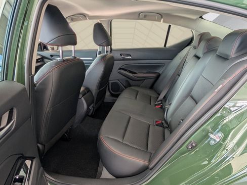 New 2025 Nissan Altima 2.5 SR image 9