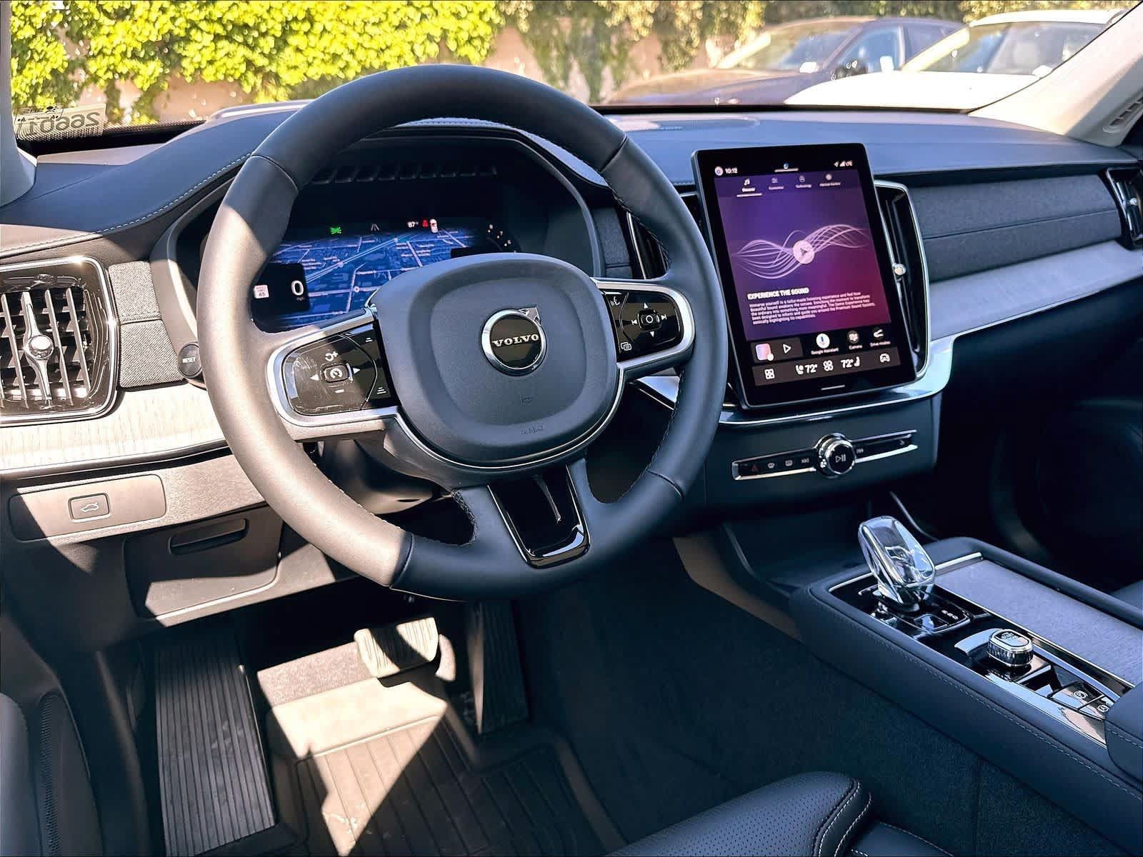 New 2026 Volvo XC90 B5 Ultra w/ Protection Package AWD/4WD image 8