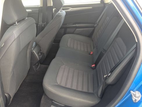 Used 2020 Ford Fusion SE FWD image 30
