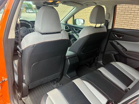 Used 2019 Subaru Crosstrek 2.0i Limited w/ Moonroof Package w/Navigation AWD/4WD image 17