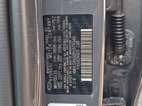 Certified 2023 Hyundai Elantra SEL w/ Convenience Package FWD image 27