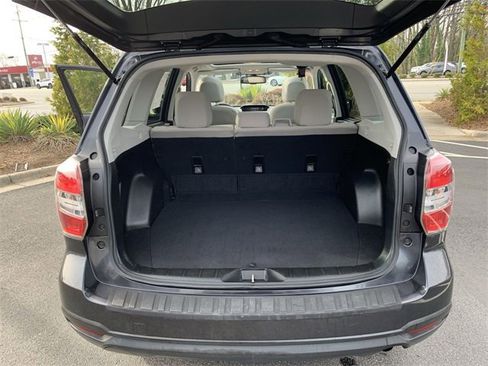 Used 2015 Subaru Forester 2.5i Premium w/ All-Weather Package image 31