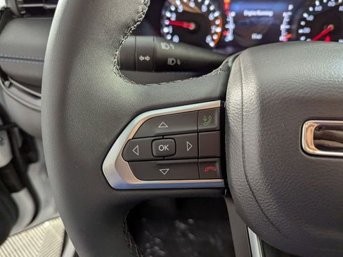 New 2026 Jeep Compass Latitude image 19