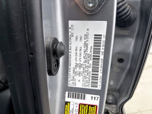 Used 2023 Toyota Tacoma SR AWD/4WD image 11