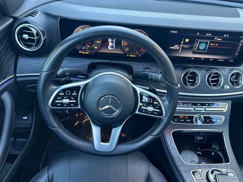 Used 2020 Mercedes-Benz E 350 Sedan image 18