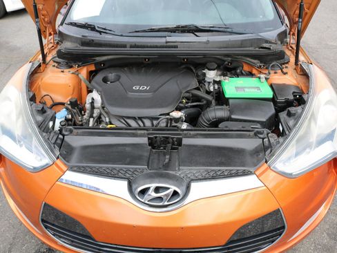 Used 2015 Hyundai Veloster w/ Option Group 03 FWD image 43