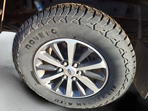 Used 2013 Ford F150 XLT w/ Luxury Equipment Group image 9