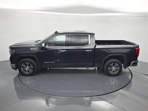 Certified 2025 GMC Sierra 1500 SLT AWD/4WD image 36