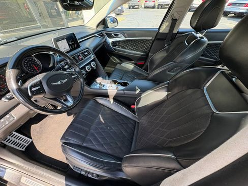 Used 2019 Genesis G70 3.3T Advanced w/ Prestige Package image 11