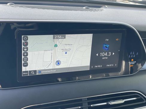 Used 2022 Hyundai Palisade Limited image 13