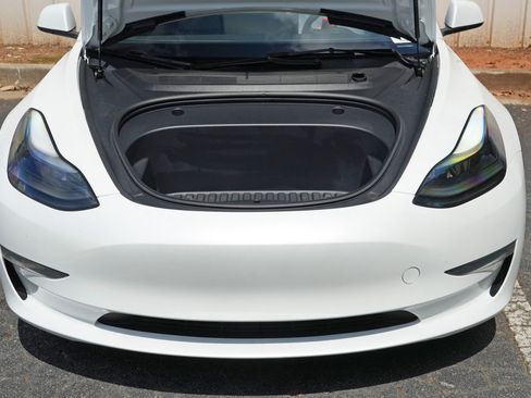 Used 2023 Tesla Model 3 Standard Range RWD image 9
