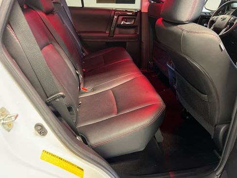 Used 2024 Toyota 4Runner TRD Off-Road Premium w/ Moonroof Package AWD/4WD image 12