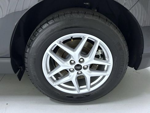 Used 2024 Ford Edge SEL image 22