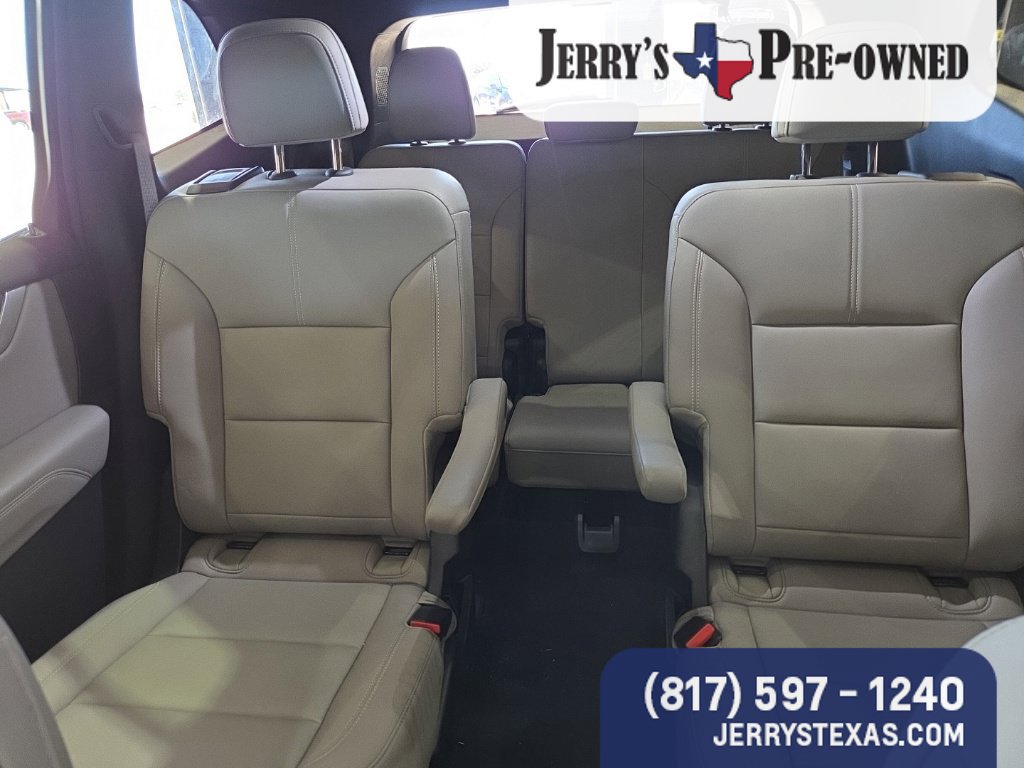 Used 2026 GMC Acadia Elevation w/ Elevation Premium Package FWD image 15