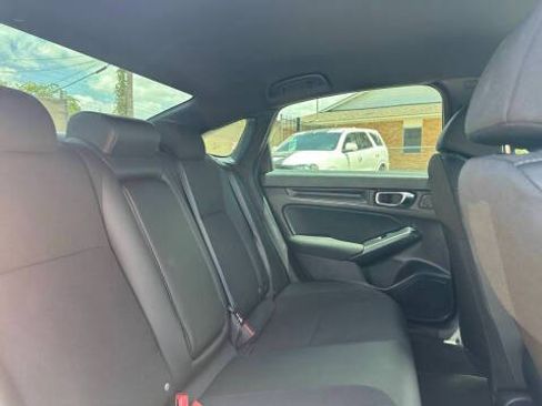 Used 2025 Honda Civic Sport image 11