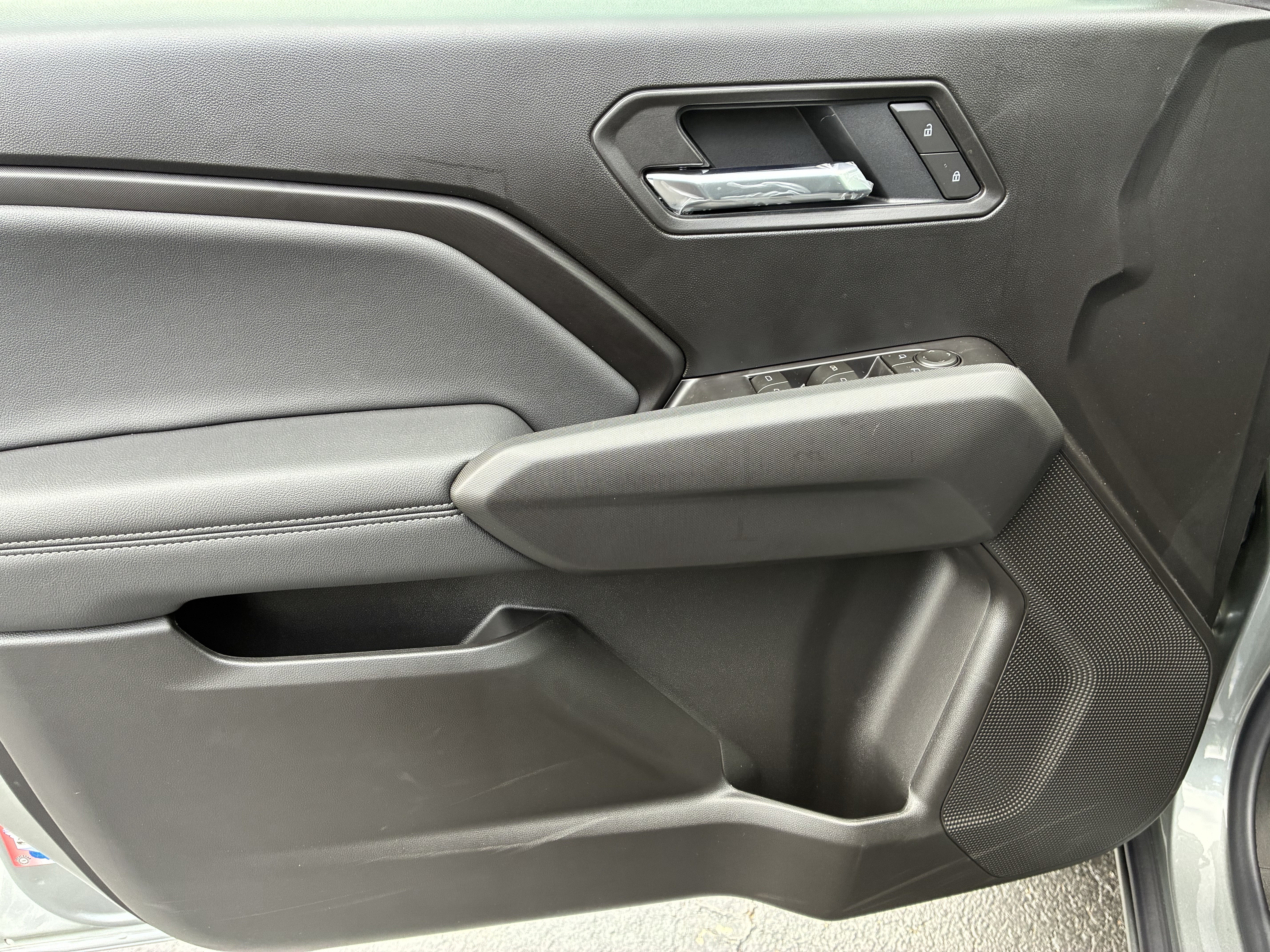 New 2026 Chevrolet Colorado LT w/ LT Convenience Package RWD image 26