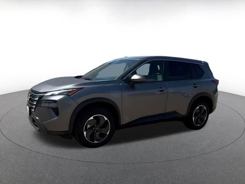Used 2025 Nissan Rogue SV FWD image 8