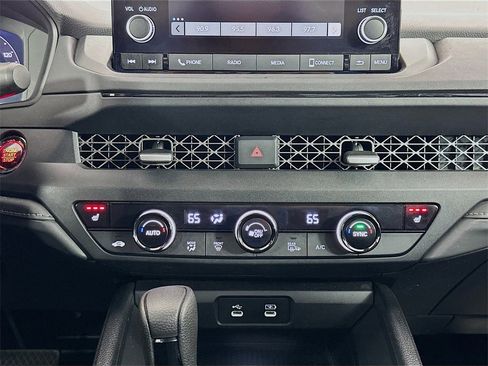 Certified 2024 Honda Accord EX image 17