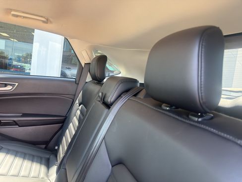 Used 2022 Ford Edge SEL w/ Convenience Package AWD/4WD image 14
