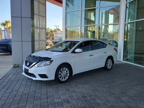 Used 2018 Nissan Sentra SV image 32