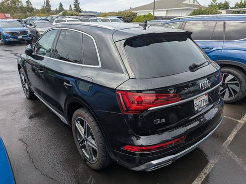 Used 2023 Audi Q5 e Premium w/ Convenience Package AWD/4WD image 2