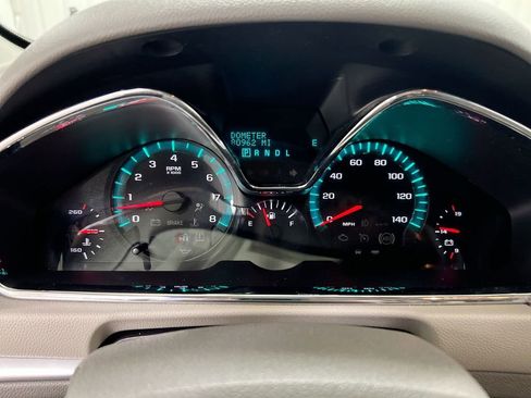 Used 2015 Chevrolet Traverse LS image 12