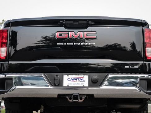 Used 2019 GMC Sierra 1500 SLE w/ SLE Value Package AWD/4WD image 15