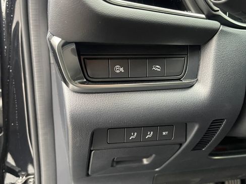 Certified 2025 MAZDA CX-30 AWD 2.5 S w/ Preferred Package image 15