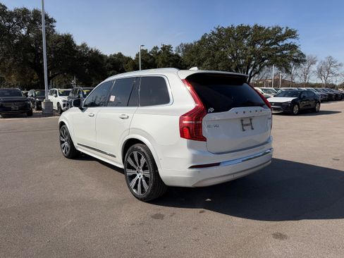Used 2022 Volvo XC90 T6 Inscription image 4