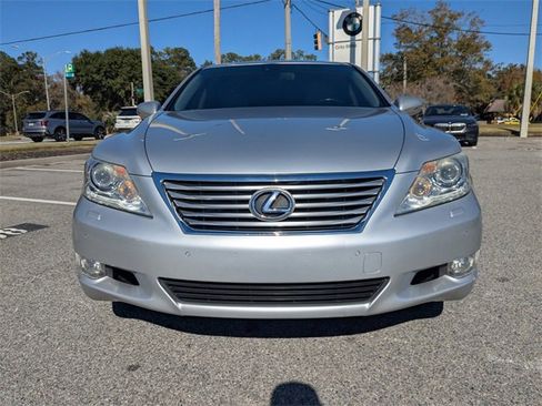 Used 2011 Lexus LS 460 image 9