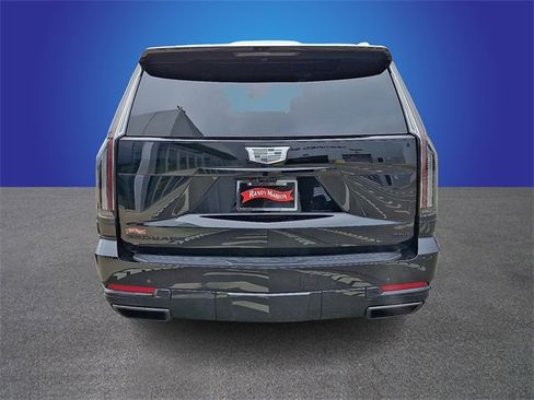 New 2026 Cadillac Escalade ESV Platinum Sport w/ LPO, ONYX Package image 6