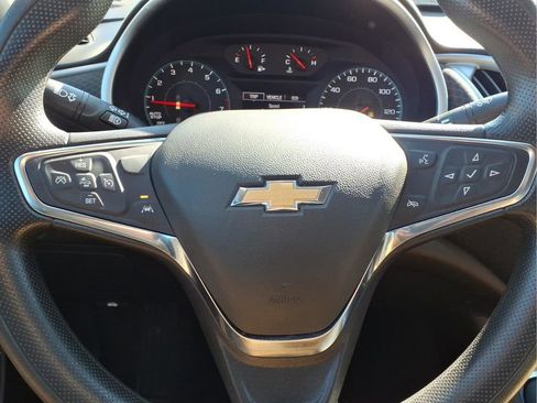 Used 2024 Chevrolet Malibu LT image 14