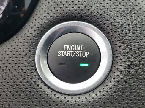 Used 2024 Cadillac XT5 Luxury image 32