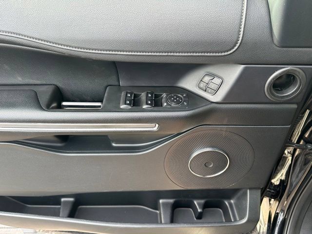 Used 2021 Ford Expedition XLT AWD/4WD image 20