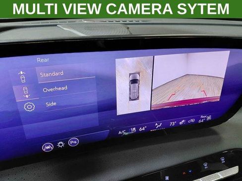 Used 2025 Buick Enclave Avenir AWD/4WD image 11