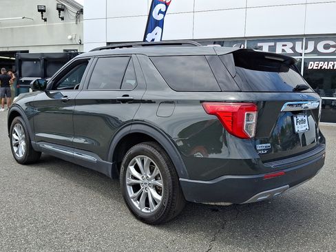 Used 2023 Ford Explorer XLT w/ Equipment Group 202A AWD/4WD image 6