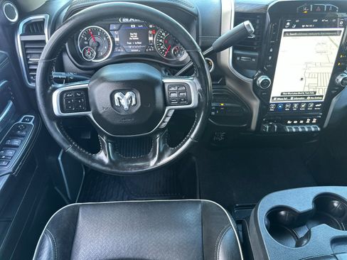 Used 2020 RAM 3500 Laramie image 16