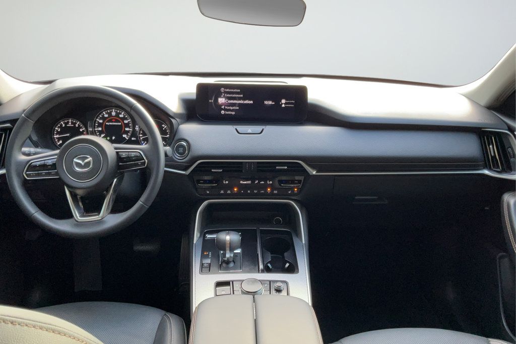 Used 2024 MAZDA CX-90 3.3 Turbo w/ Preferred Plus AWD/4WD image 11