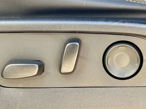 Used 2024 Chevrolet Tahoe Premier image 24