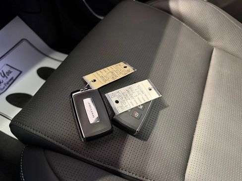 Used 2025 Jaguar F-PACE R-Dynamic S AWD/4WD image 43