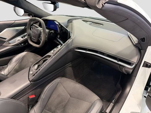 Certified 2023 Chevrolet Corvette Stingray Premium Conv w/ Z51 Performance Package image 23