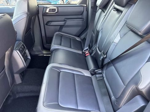New 2026 Ford Bronco Outer Banks w/ Sasquatch Package AWD/4WD image 18