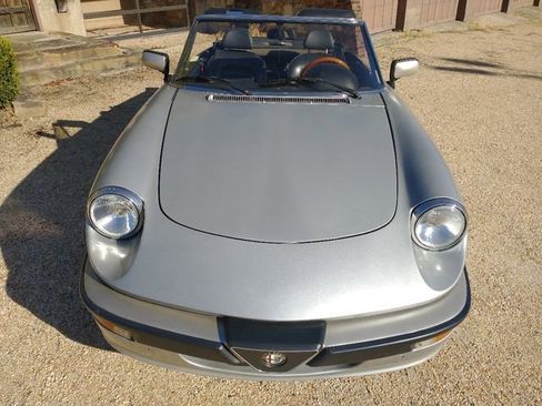 Used 1986 Alfa Romeo Spider Veloce image 81