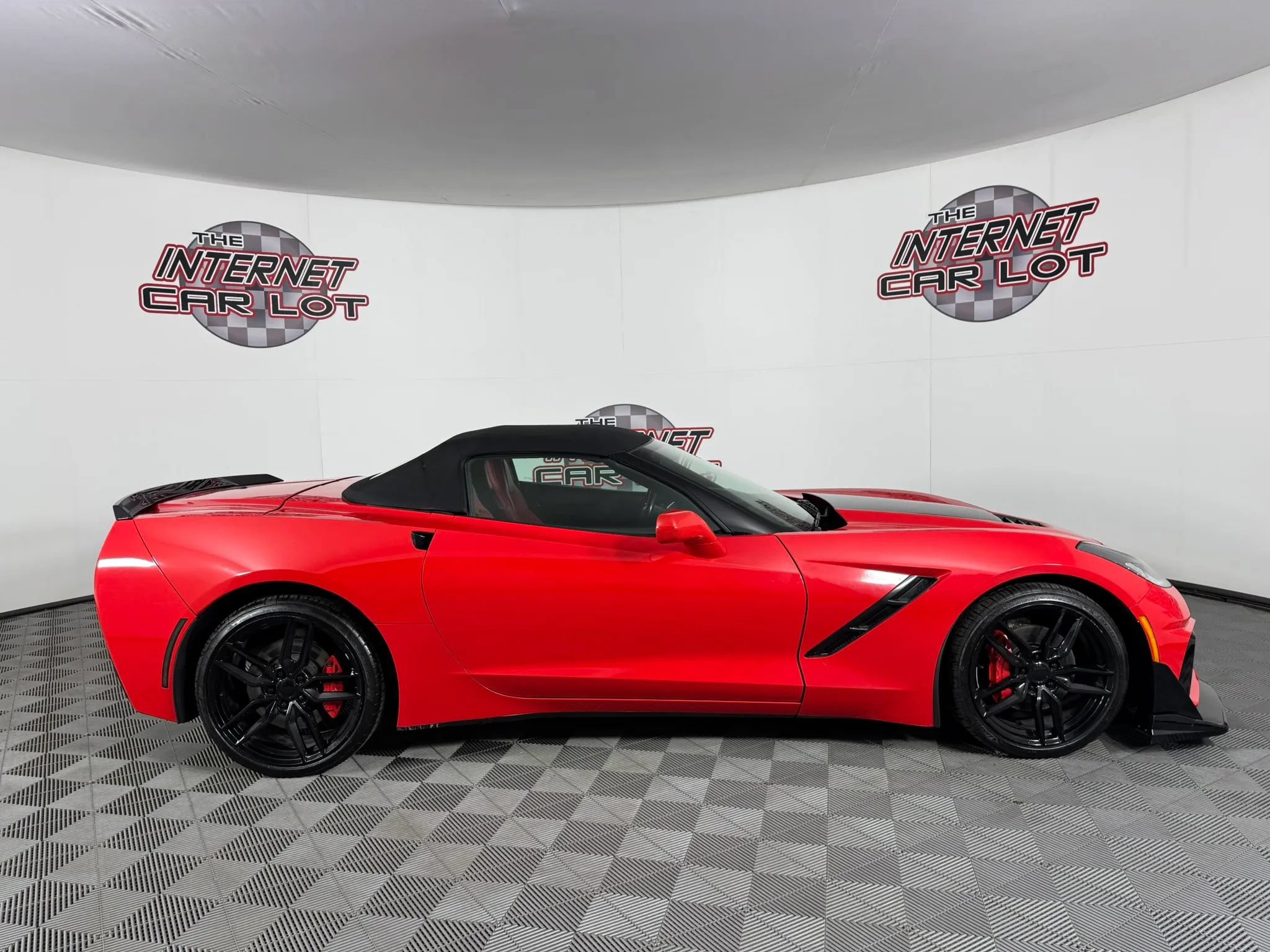 Used 2015 Chevrolet Corvette Stingray Convertible w/ ZF1 Appearance Package RWD image 15