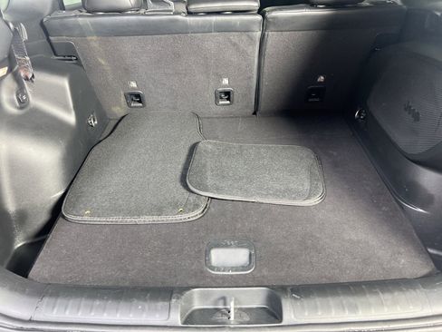 Used 2022 Jeep Cherokee Latitude w/ Sun & Sound Group image 24