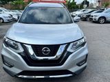 Used 2019 Nissan Rogue SV w/ Sun & Sound Touring Package image 5
