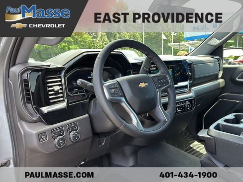 Certified 2023 Chevrolet Silverado 1500 LT AWD/4WD image 15