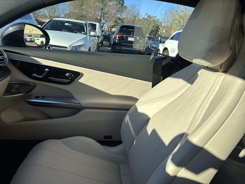 Used 2024 Mercedes-Benz CLE 300 4MATIC Coupe image 16