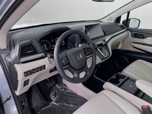 New 2026 Honda Odyssey EX-L image 8